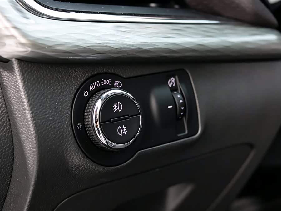 Chevrolet Malibu 2018, фото 13