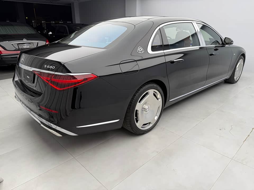 Mercedes-Benz Maybach S-class