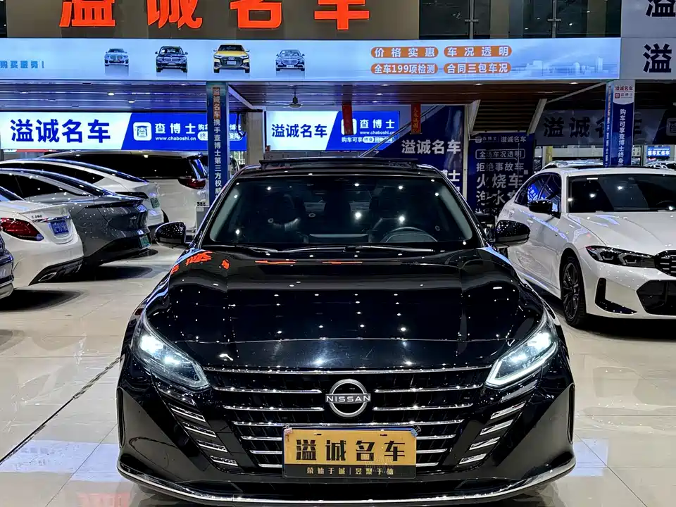 Nissan Teana