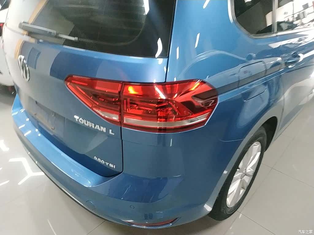Volkswagen L, 2016 8