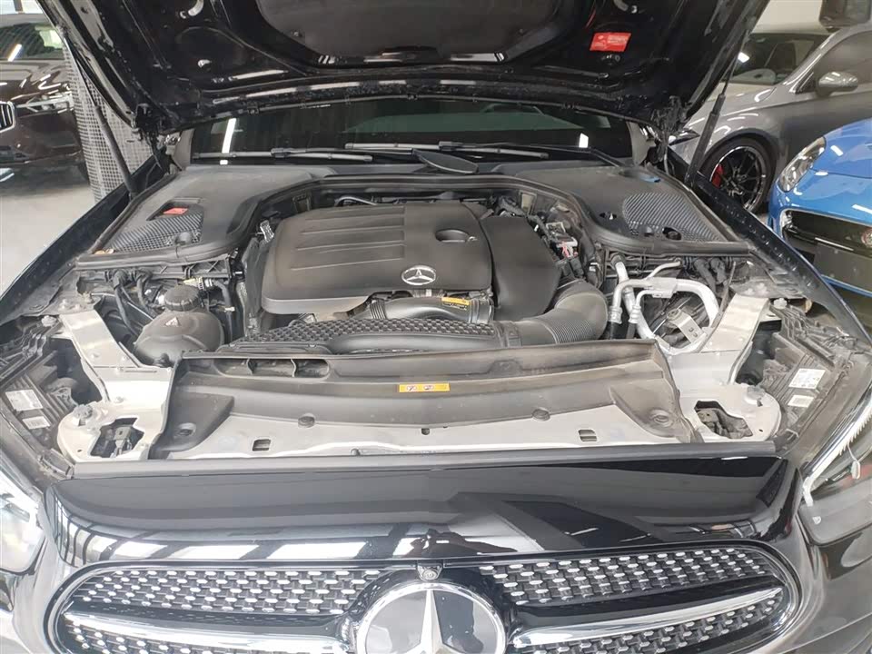 Mercedes-Benz E-class Mercedes-Benz E-class