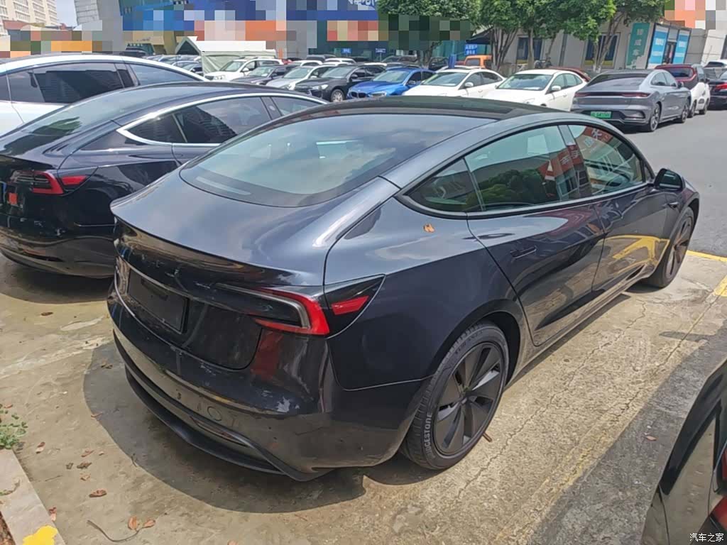 Tesla Model 3, 2025 все фото