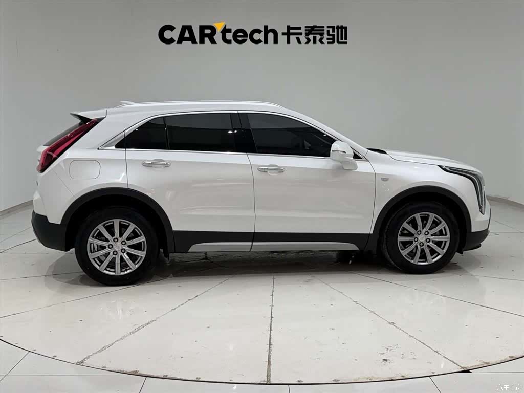 Cadillac XT4, 2023 12