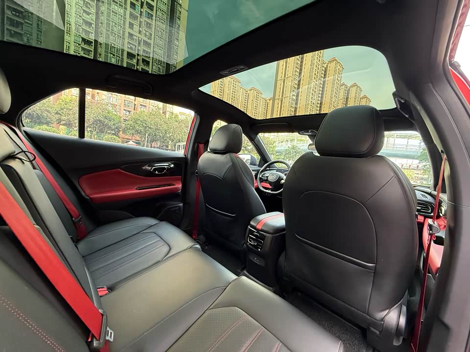 Trumpchi Shadow Leopard