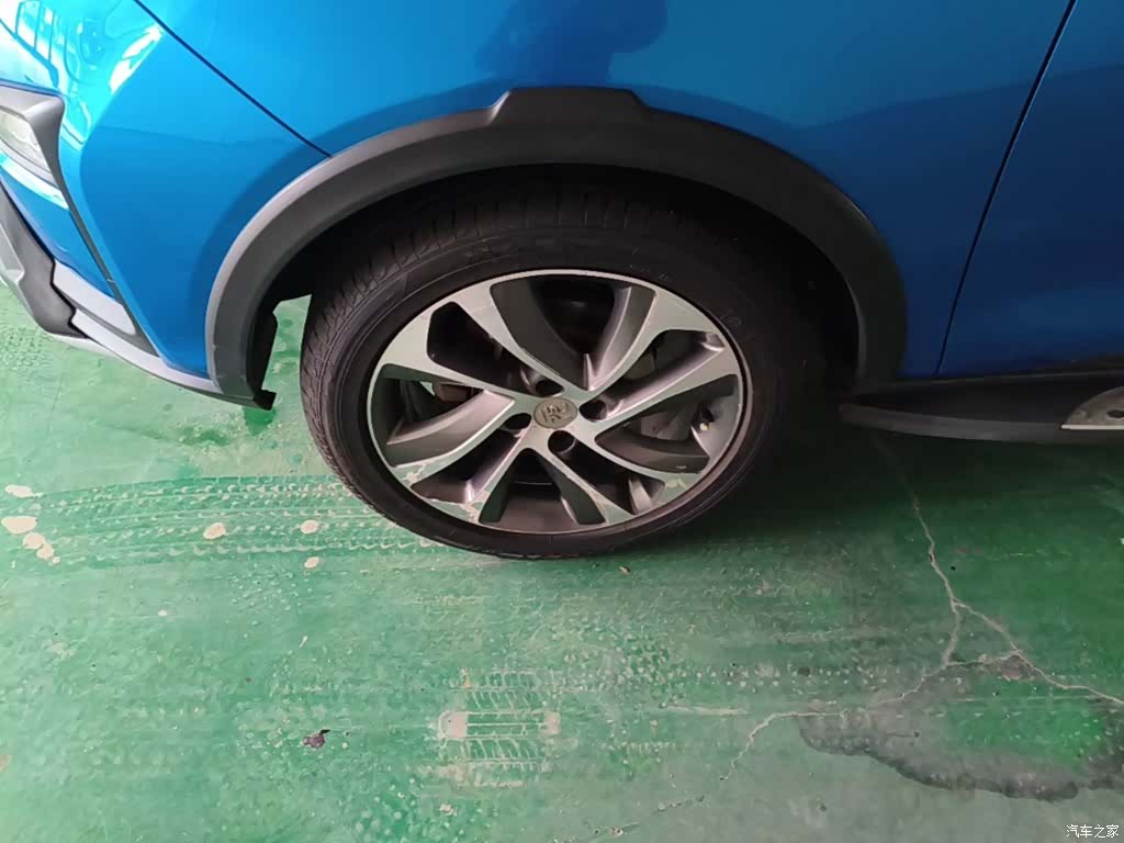 BYD Yuan, 2017 23