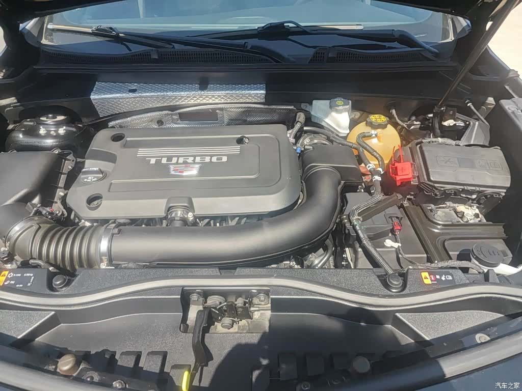 Cadillac XT4, 2020 20