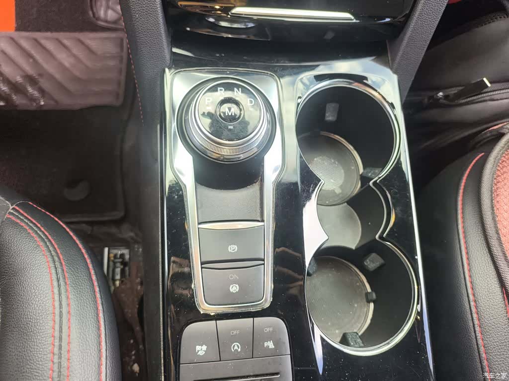 Ford Escape, 2022 14