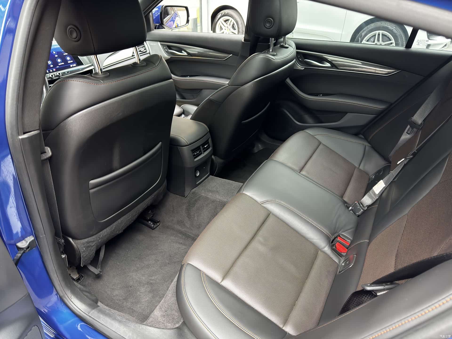 Cadillac CT5, 2020 10