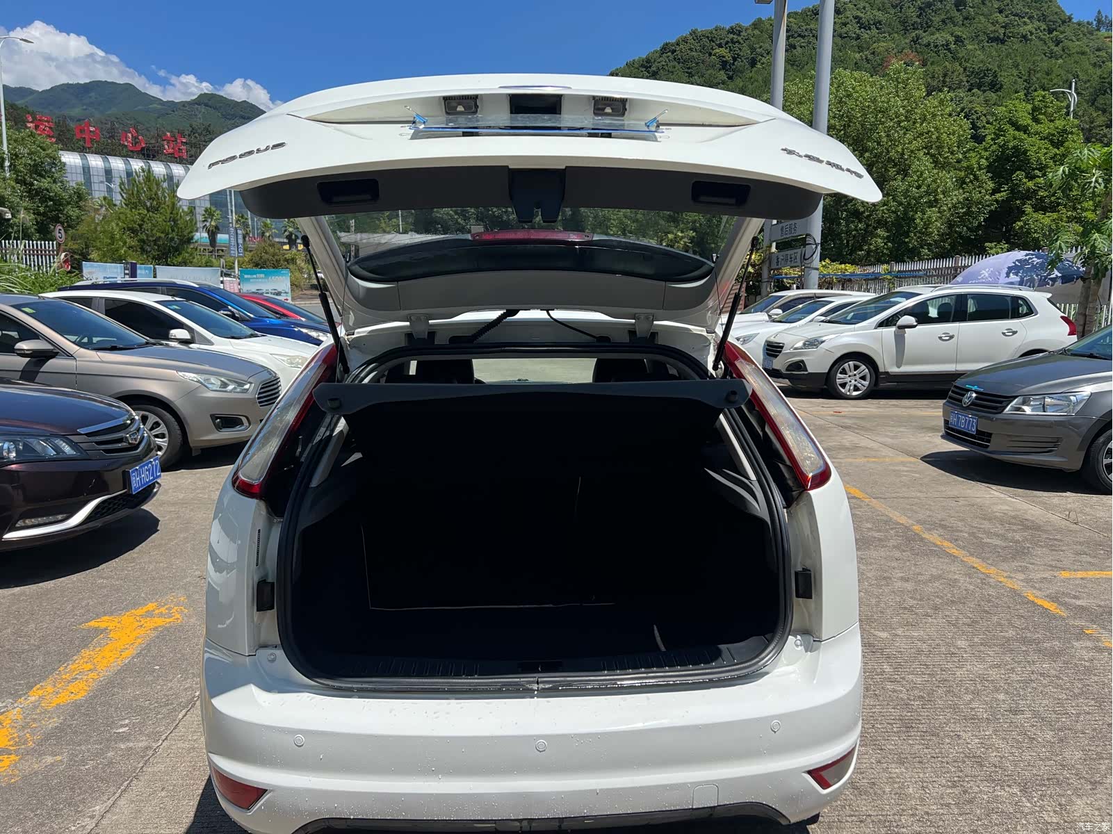 Ford Focus, 2014 11
