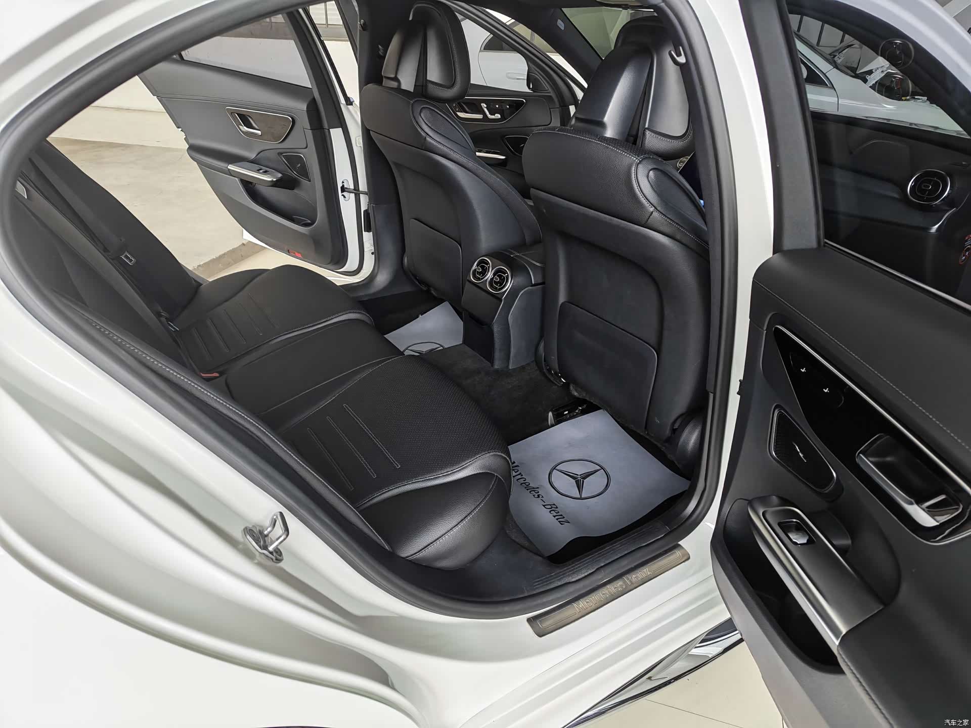 Mercedes-Benz C-Class, 2022 8
