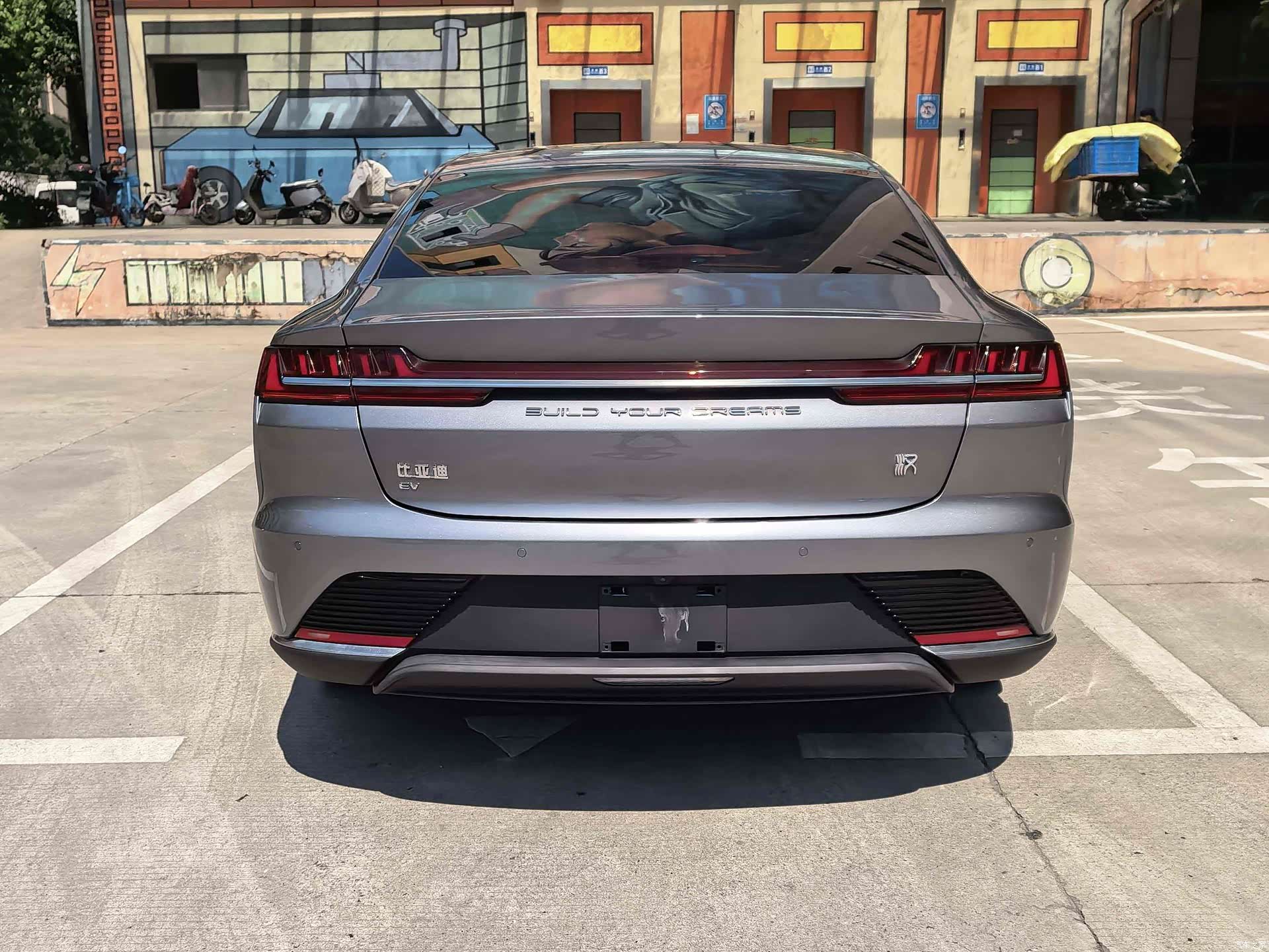 BYD Han, 2021 8