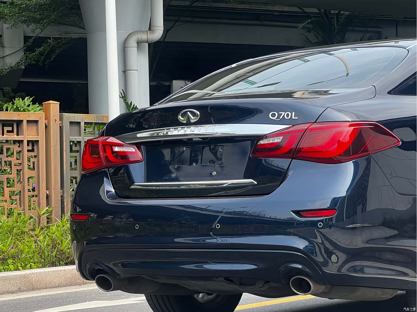 Infiniti Q70, 2016 13