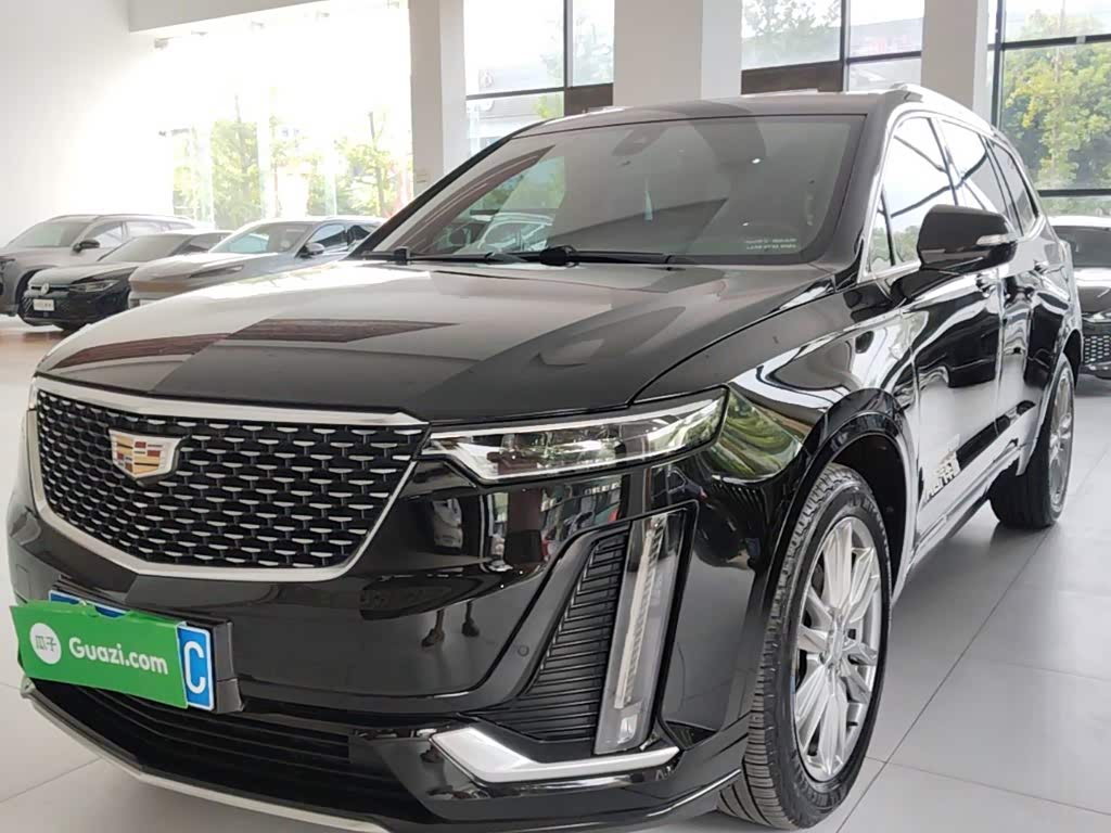 Cadillac XT6
