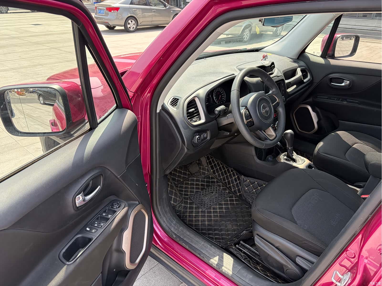 Jeep Renegade, 2017 3