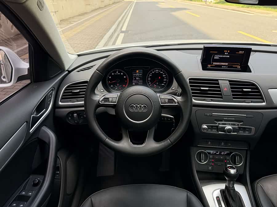 Audi Q3 2017, фото 13