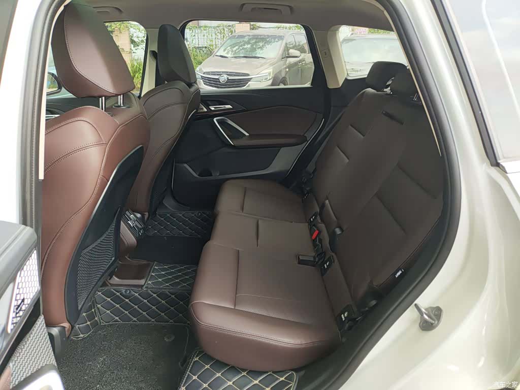 BMW X1, 2024 10