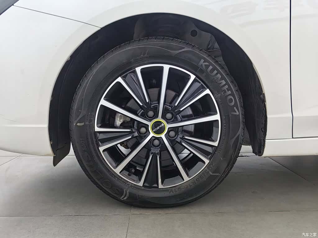 Roewe i5, 2022 17