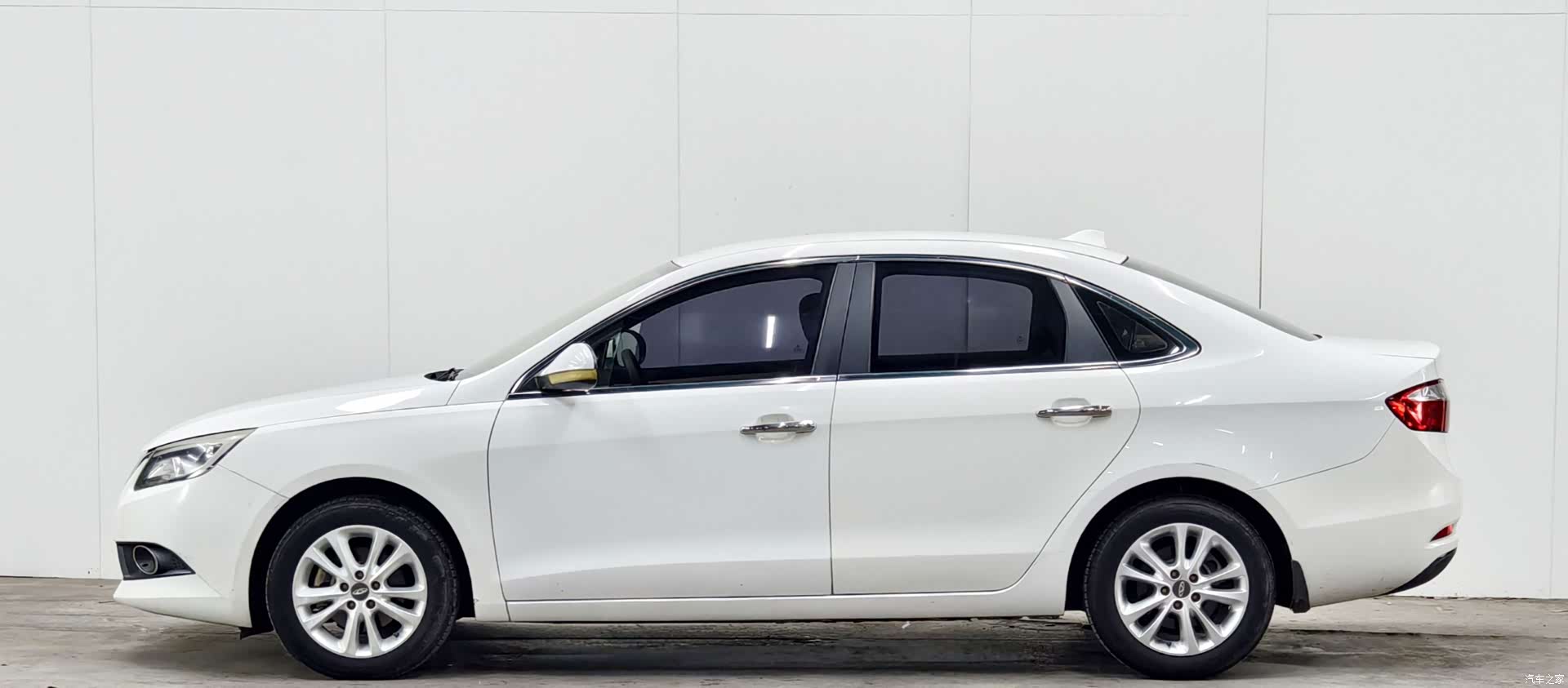 Chery 7, 2014 7