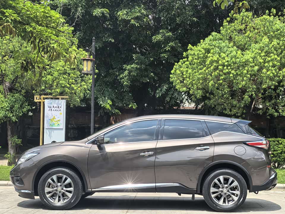 Nissan Loulan Nissan Loulan