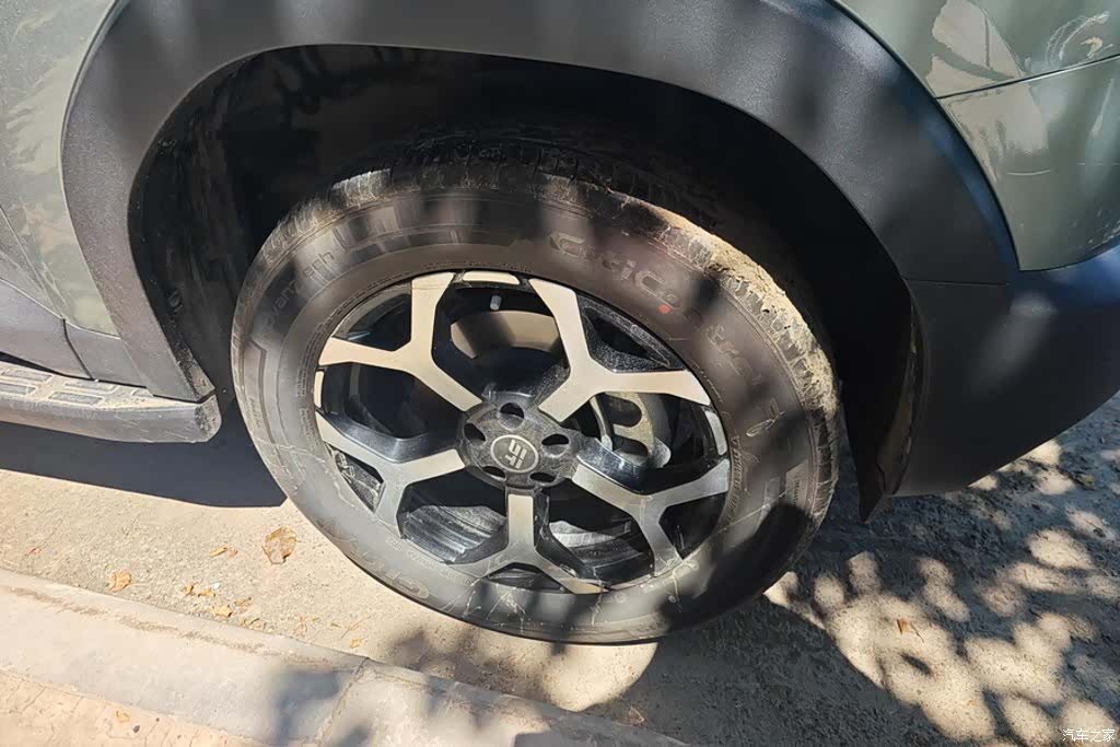 Jetour T1, 2025 6