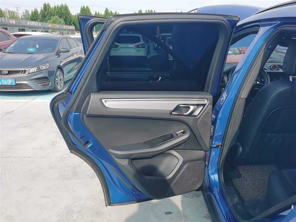 Porsche Macan Porsche Macan