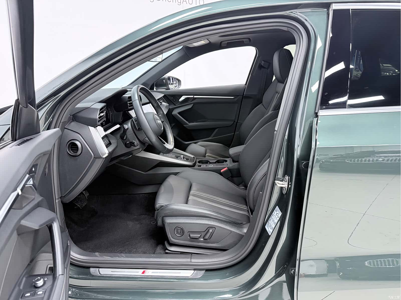 Audi A3, 2023 10