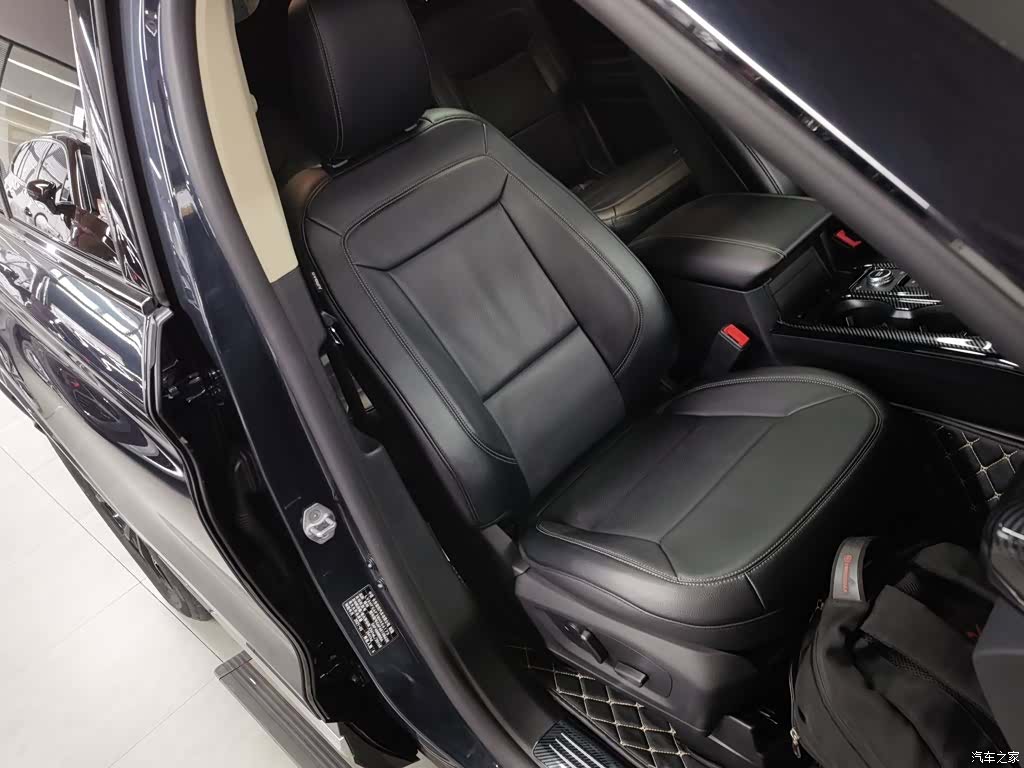Ford Explorer, 2021 20