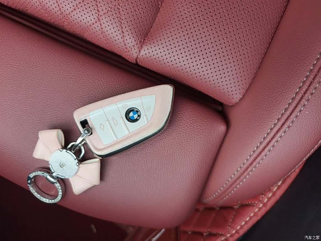 BMW i3, 2024 9