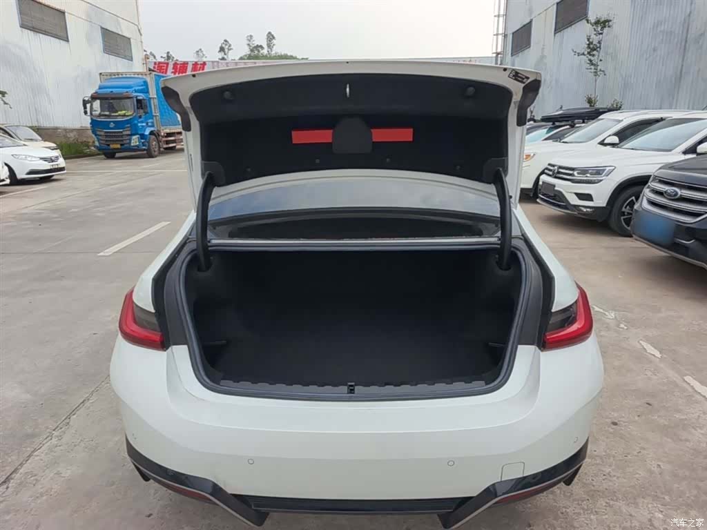 BMW i3, 2024 19