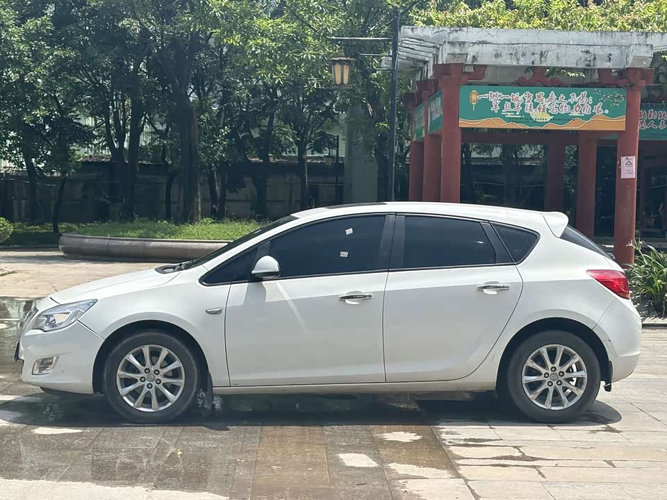 Buick Yinglang Buick Yinglang