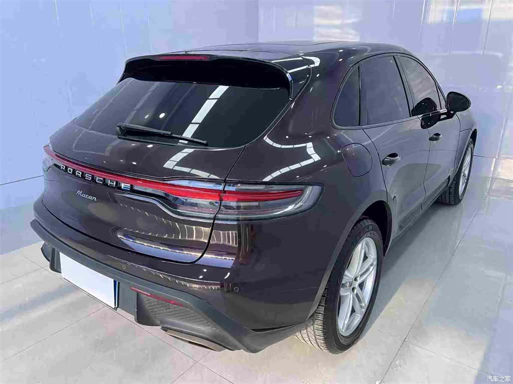 Porsche Macan, 2023 все фото