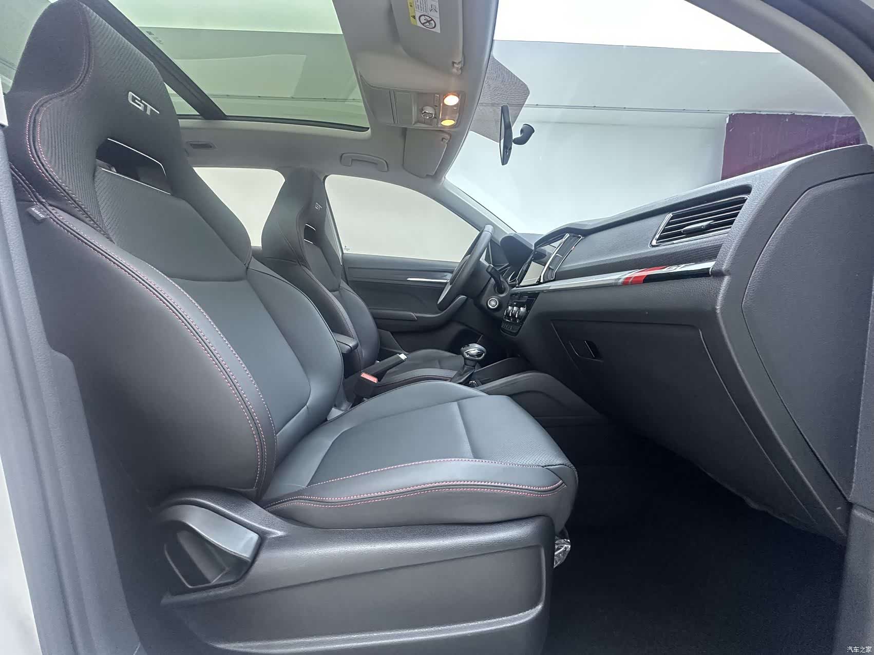 Skoda Kamiq, 2022 8