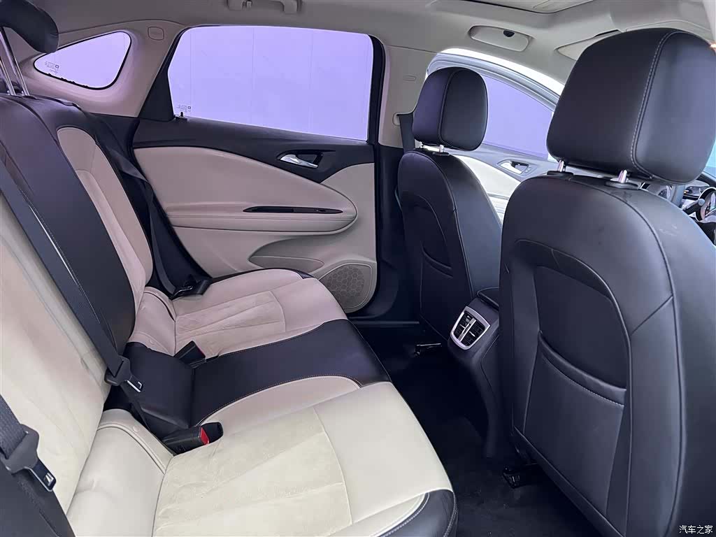 Buick Verano, 2018 11
