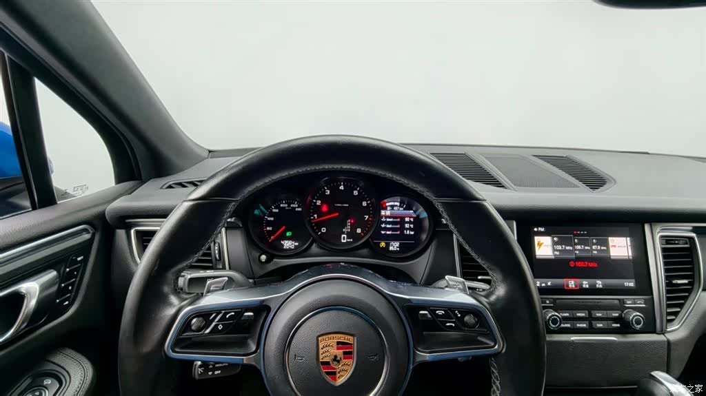Porsche Macan, 2017 10