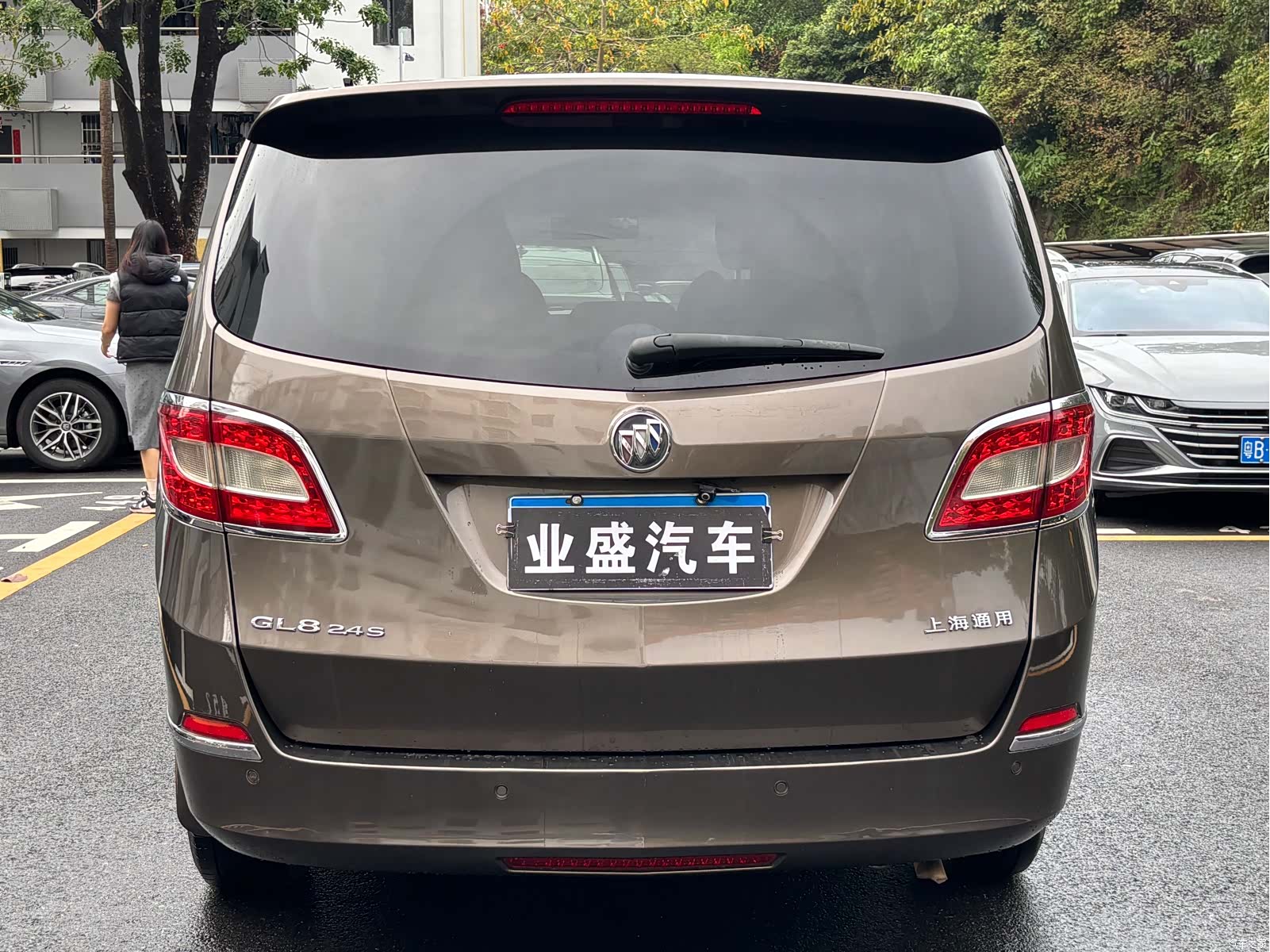 Buick GL8, 2012 все фото