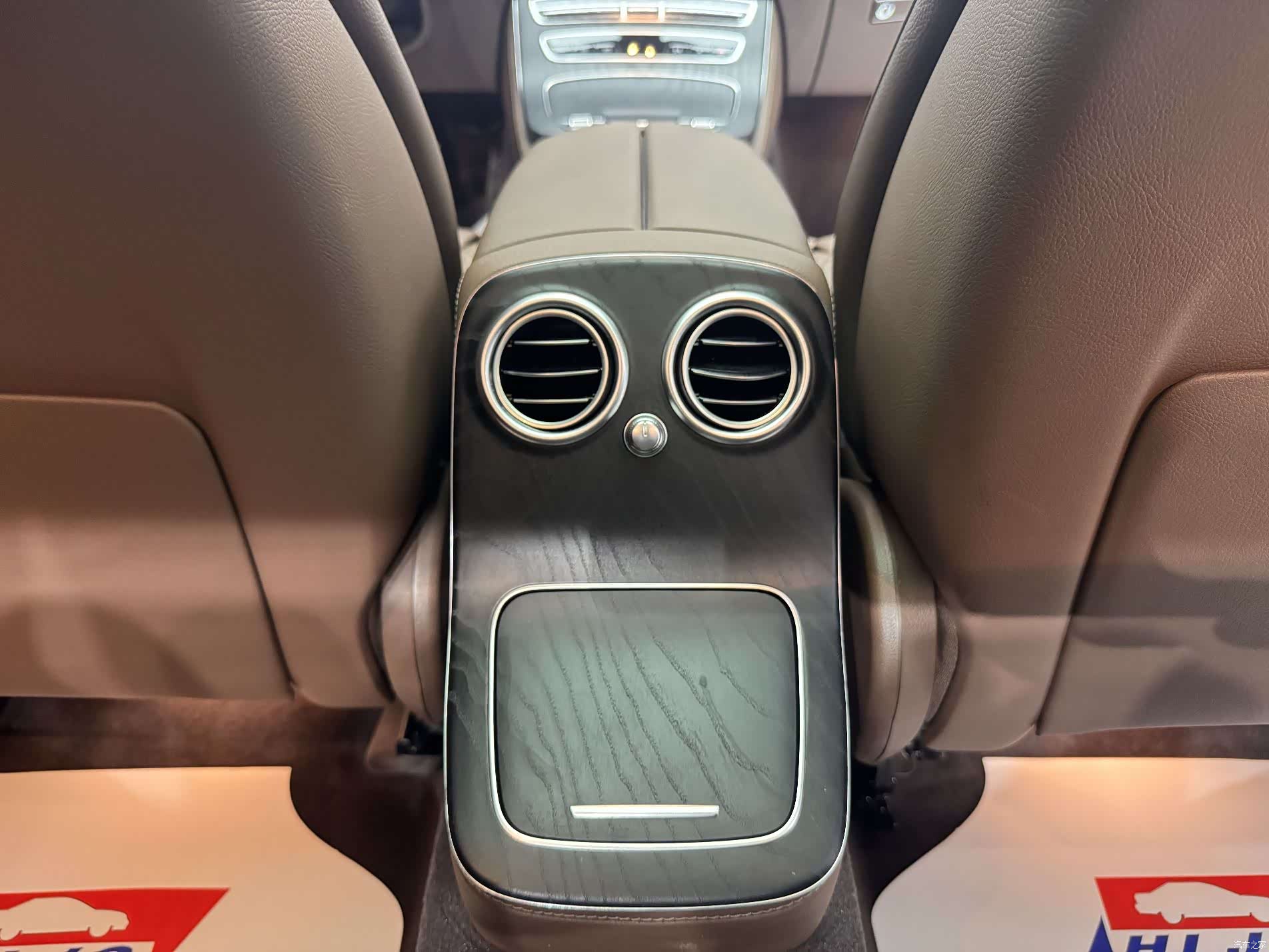 Mercedes-Benz E-Class, 2022 21