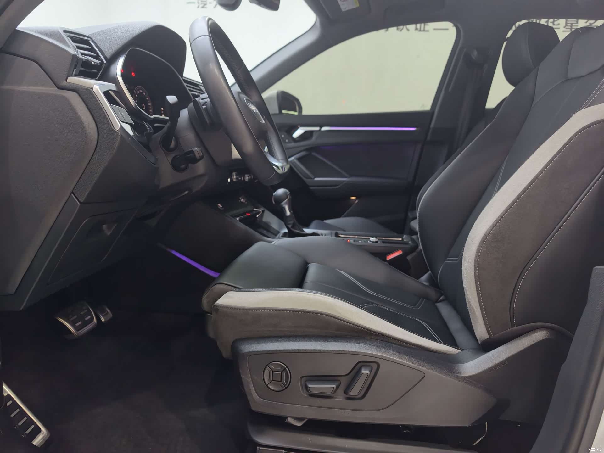 Audi Q3, 2024 8