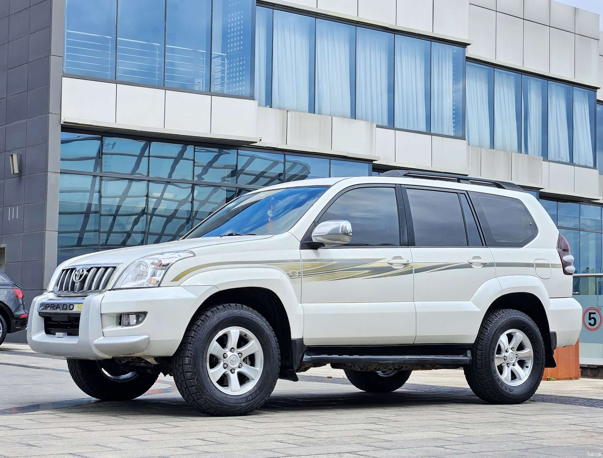 Toyota Prado, 2006 1