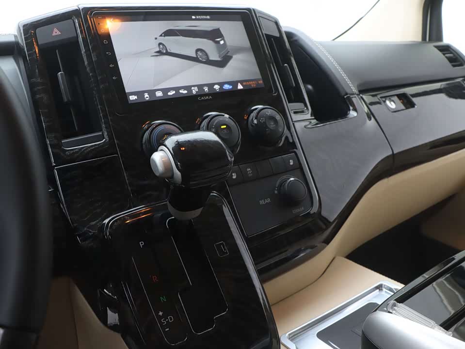 Toyota HIACE Toyota HIACE