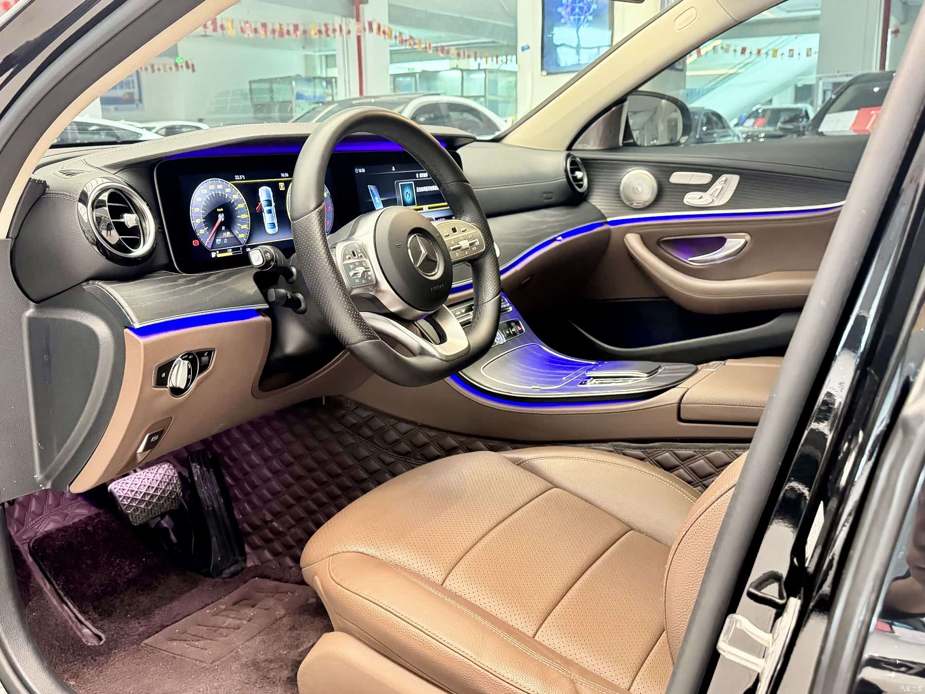 Mercedes-Benz E-Class, 2019 16