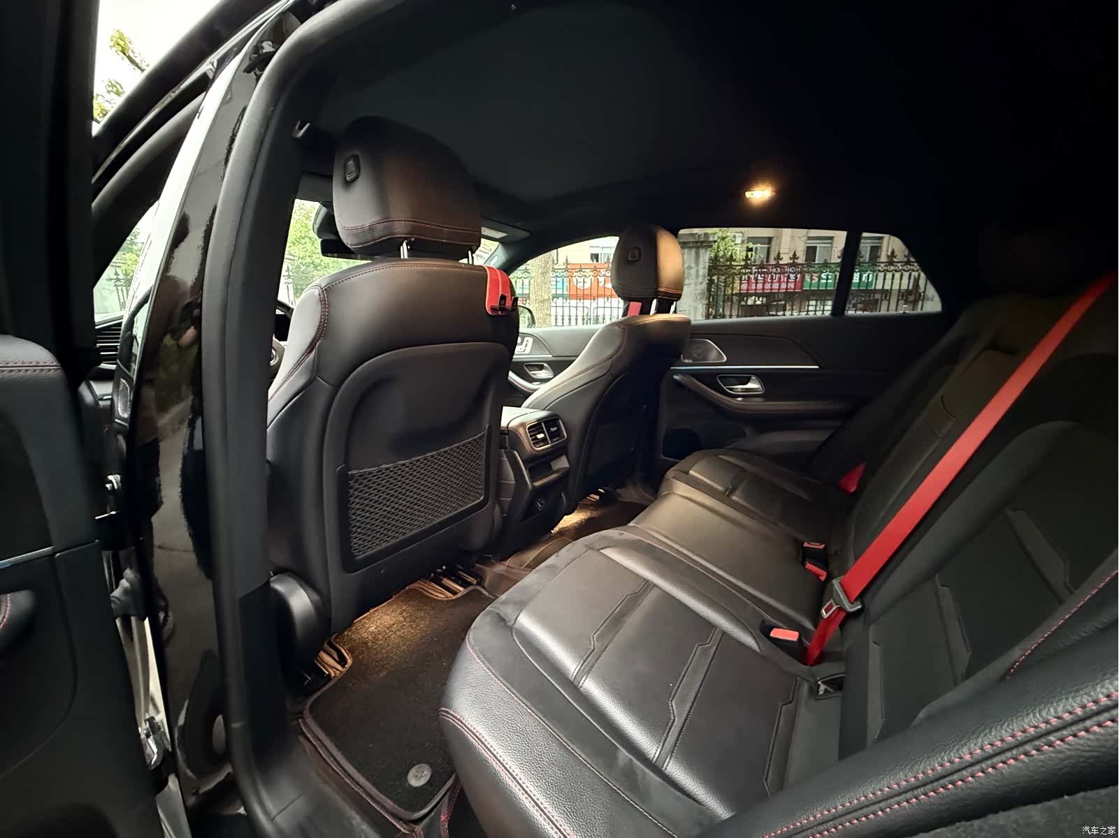 Mercedes-Benz GLE, 2020 14
