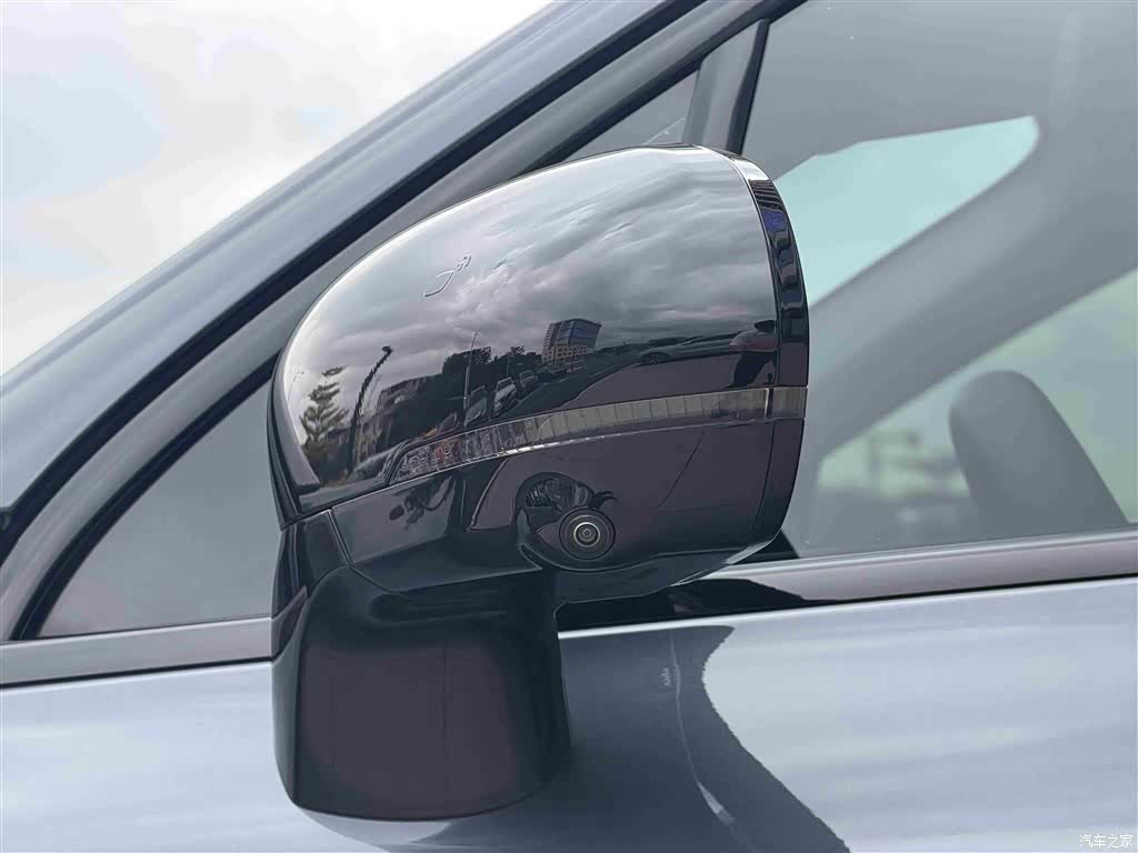 Leapmotor C10, 2025 10