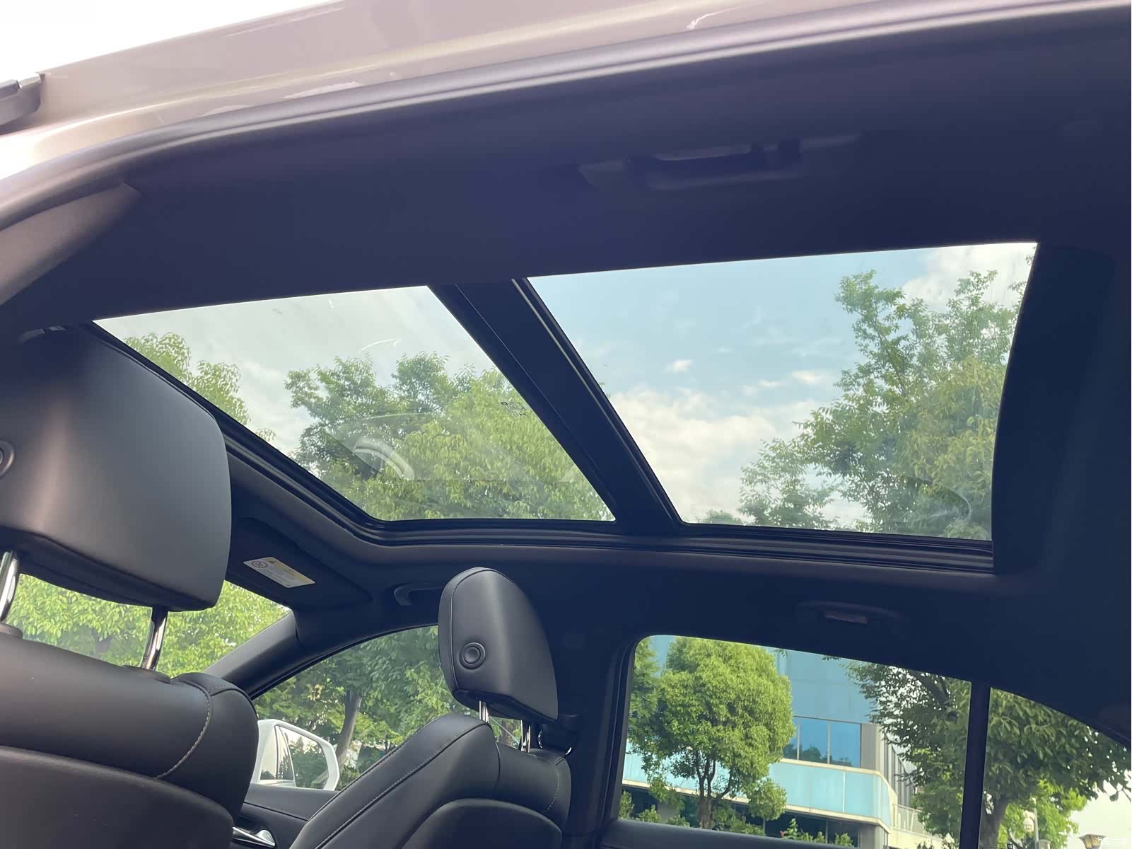 Cadillac XT4, 2021 9