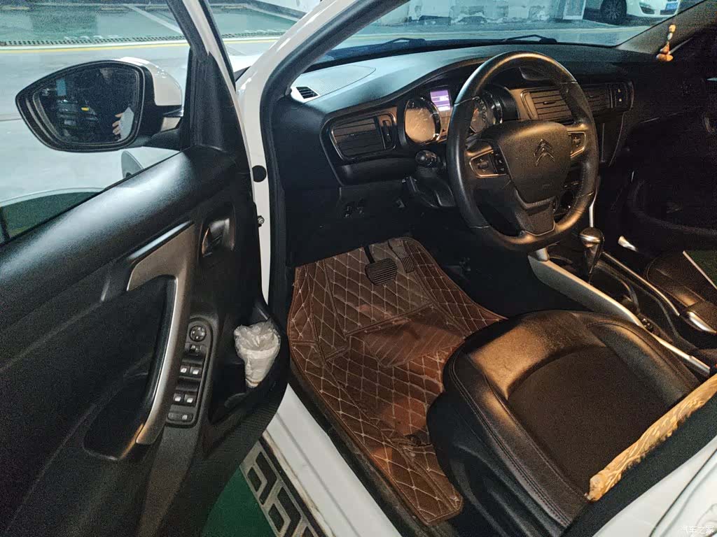 Citroen C3-XR, 2016 14
