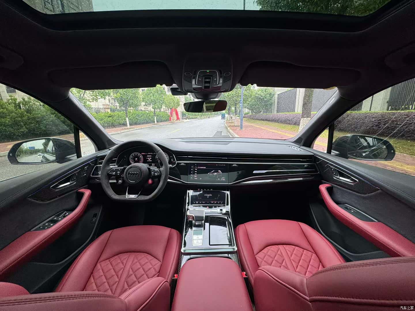 Audi Q7, 2024 10