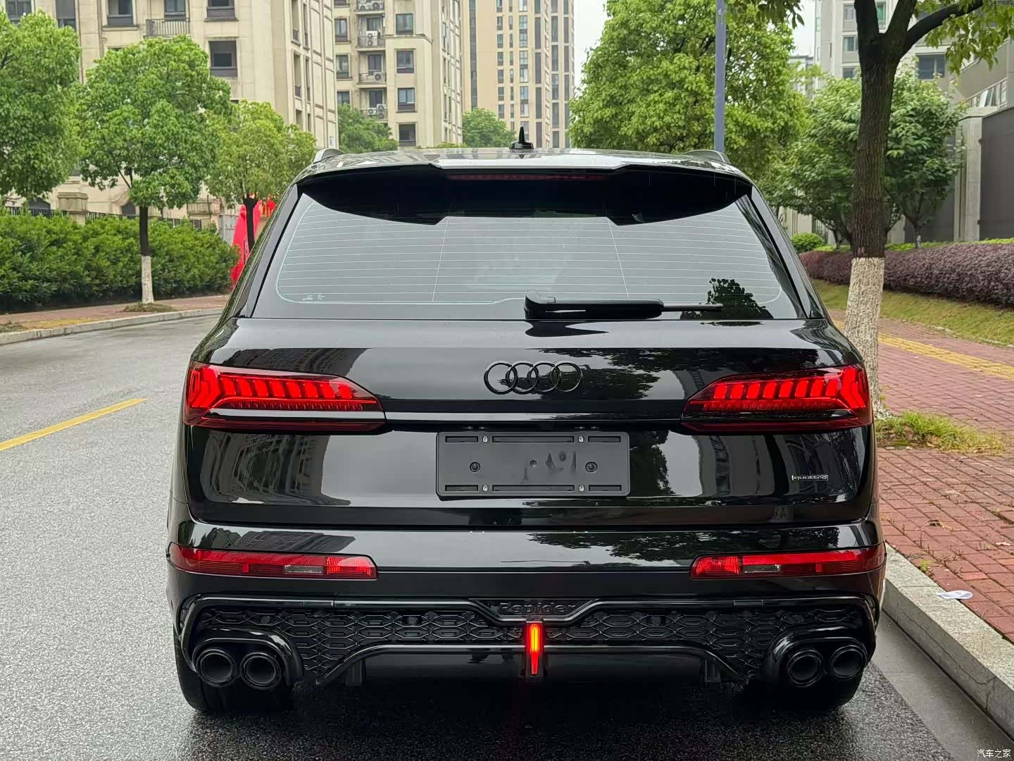 Audi Q7, 2024 13