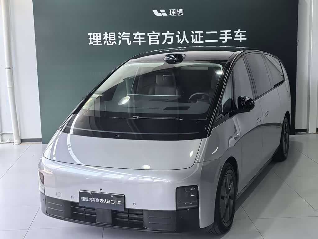 Li Auto MEGA