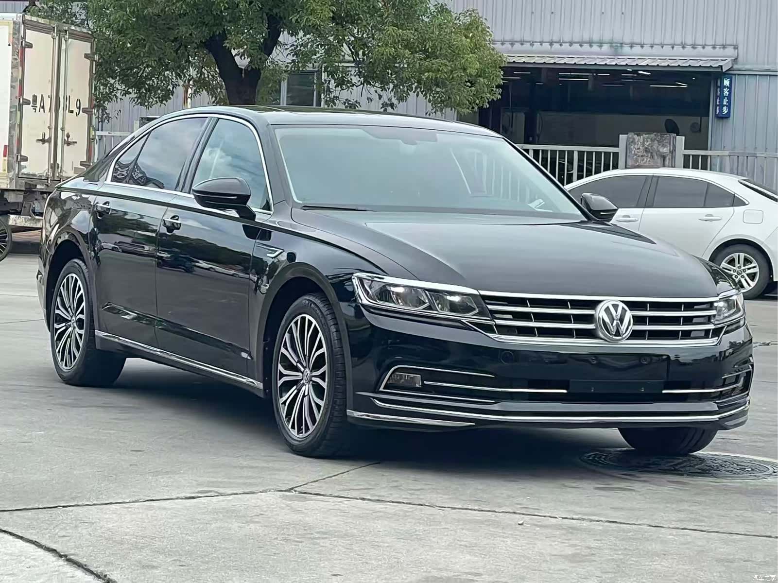 Volkswagen Phideon, 2017 3