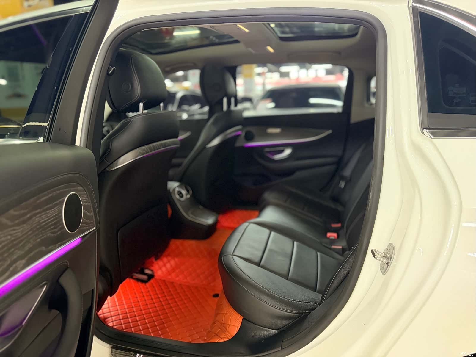Mercedes-Benz E-Class, 2022 9