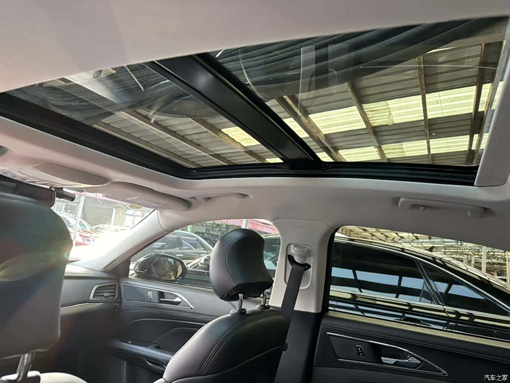 Ford Taurus, 2021 10
